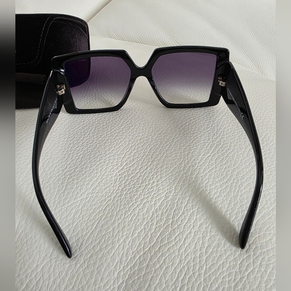 Tom Ford sunglasses - Picture 6 of 8